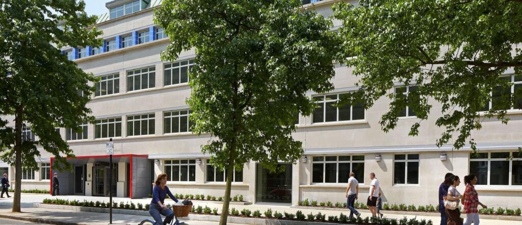 Grove House External.JPG