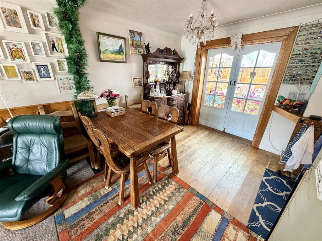 House in Birmingham, West Midlands - View 5