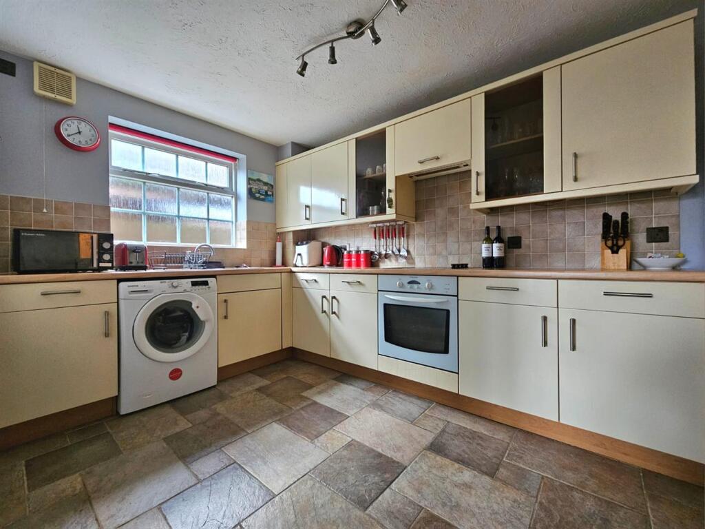 Additional image 6 of Warwick Park Court, Warwick Road, Solihull