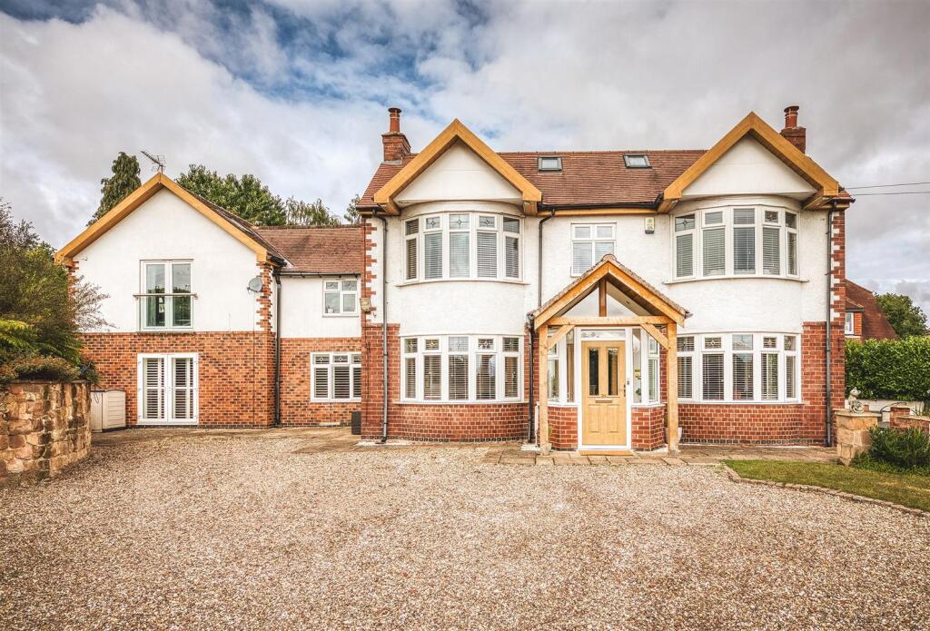 4-bed detached on Cloves Hill, Morley, Derbyshire, £785,000