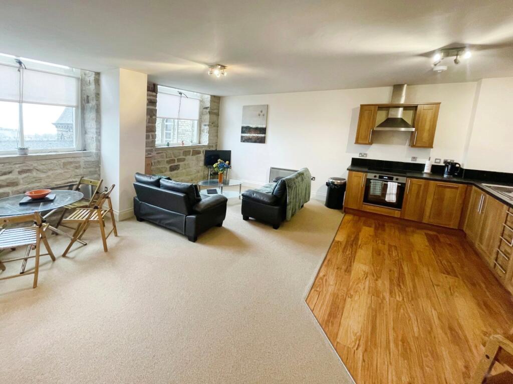 Plover Road, Lindley, Huddersfield, West Yorkshire, HD3 photo 3