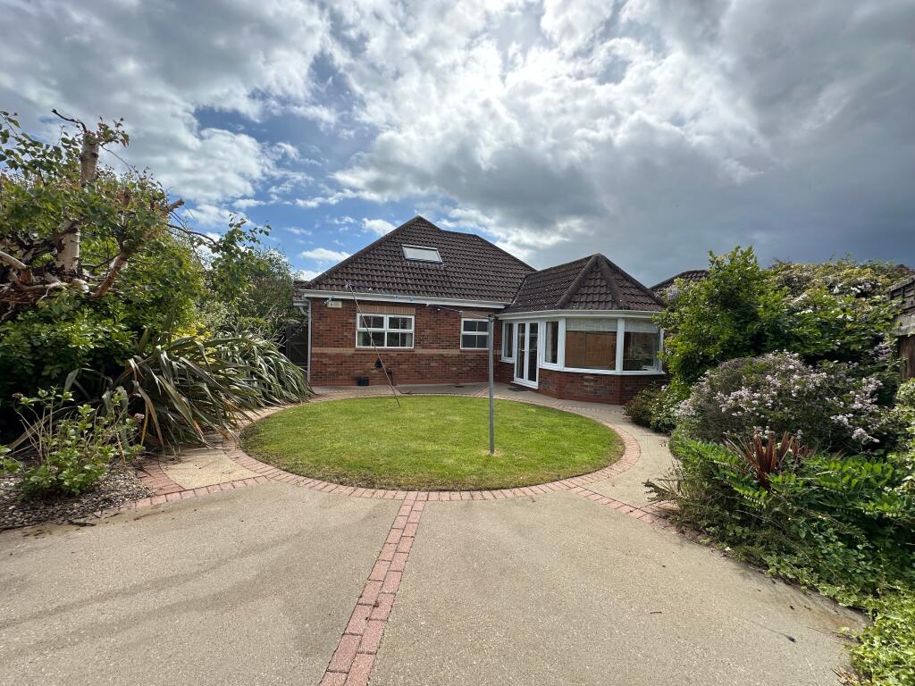 Geipel Close, Waltham, Grimsby, DN37 0NY photo 4