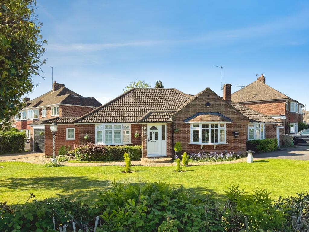 Main image of property: Selsdon Avenue, Woodley, Reading