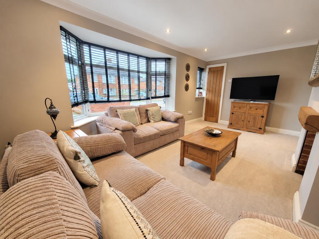 House in Ipswich - View 3