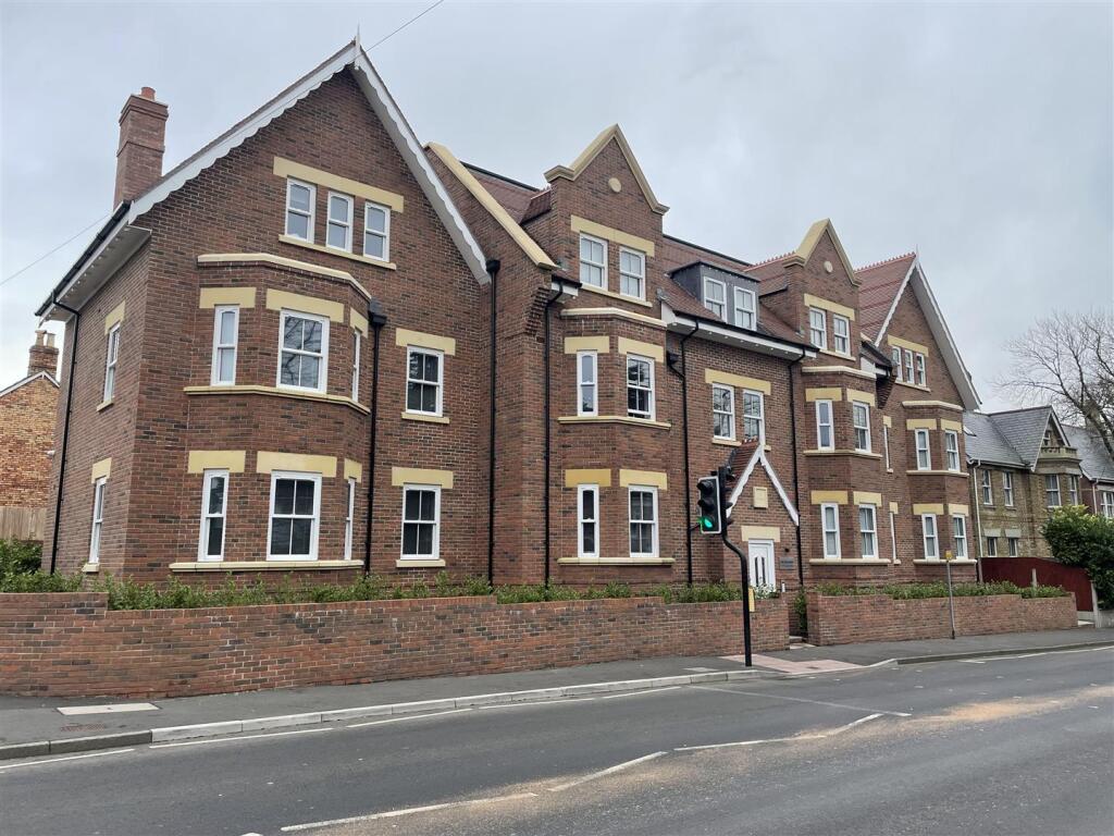 Main image of property: Commercial Road, Poole