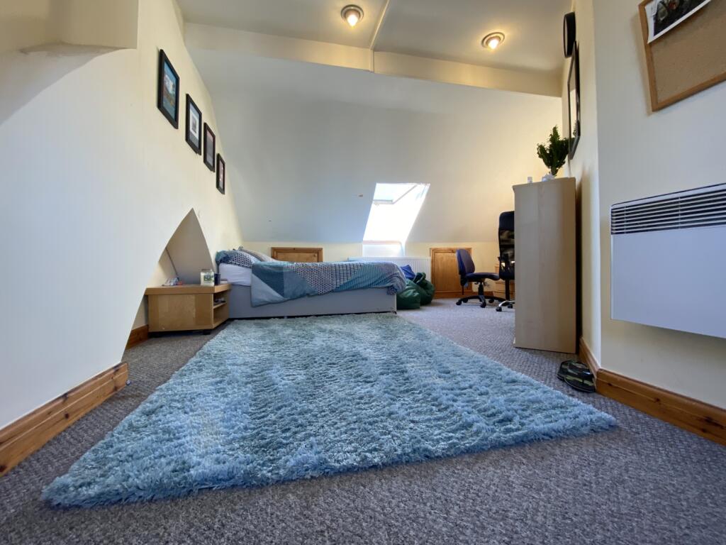 House in Cardiff, Maindy, Cathays - View 5