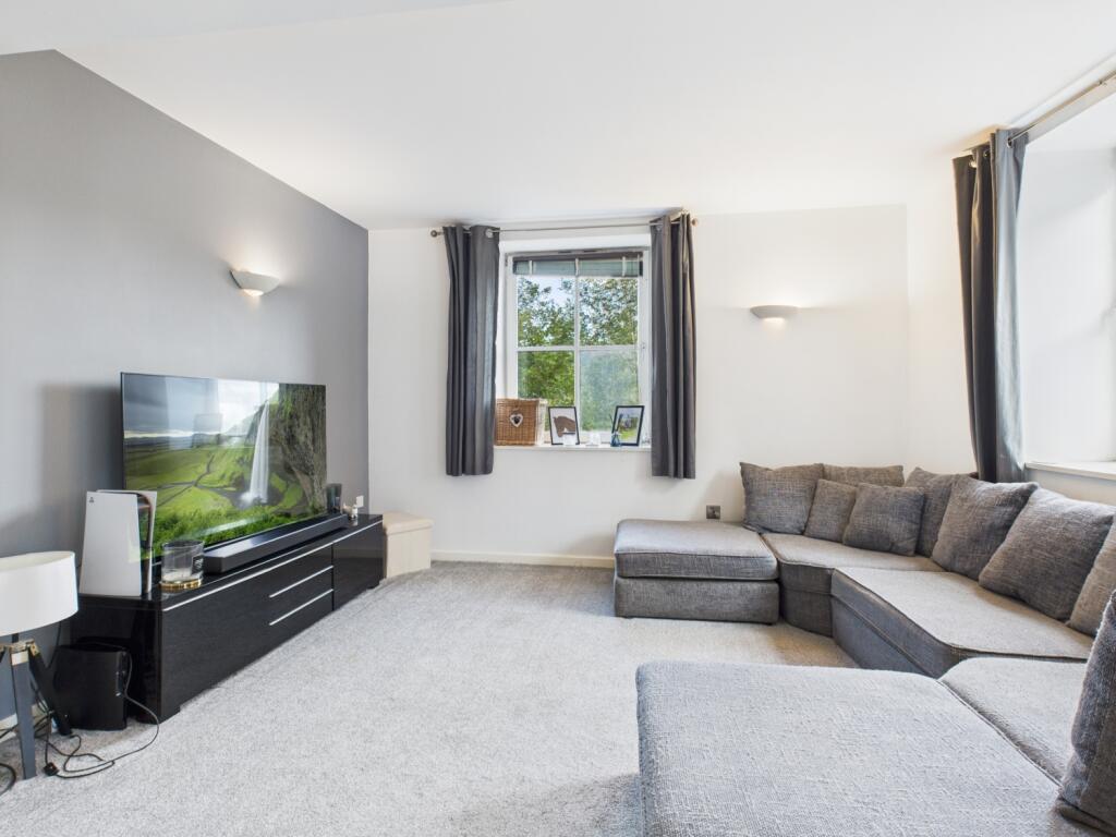 Main image of property: Flat 30 Millers Wharf, Corn Mill Lane, Stalybridge SK15 2EA