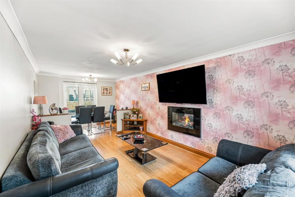 House in Swansea, Cockett - More