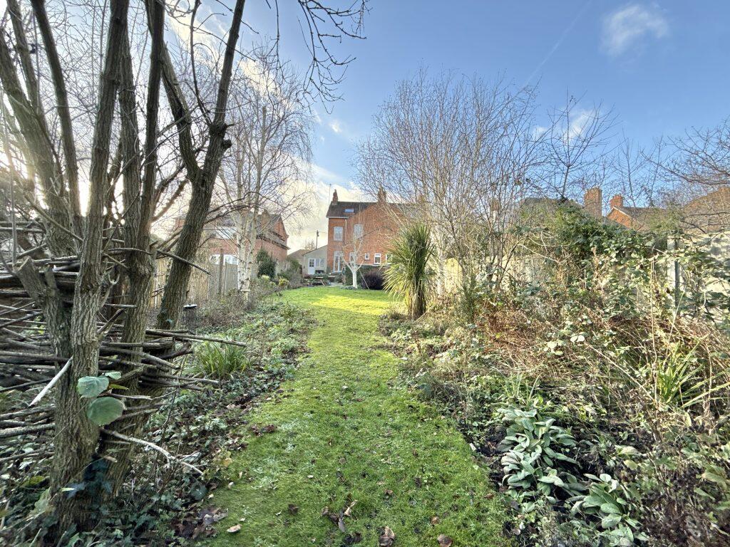 Additional image 15 of Grove Avenue, Yeovil, Somerset, BA20