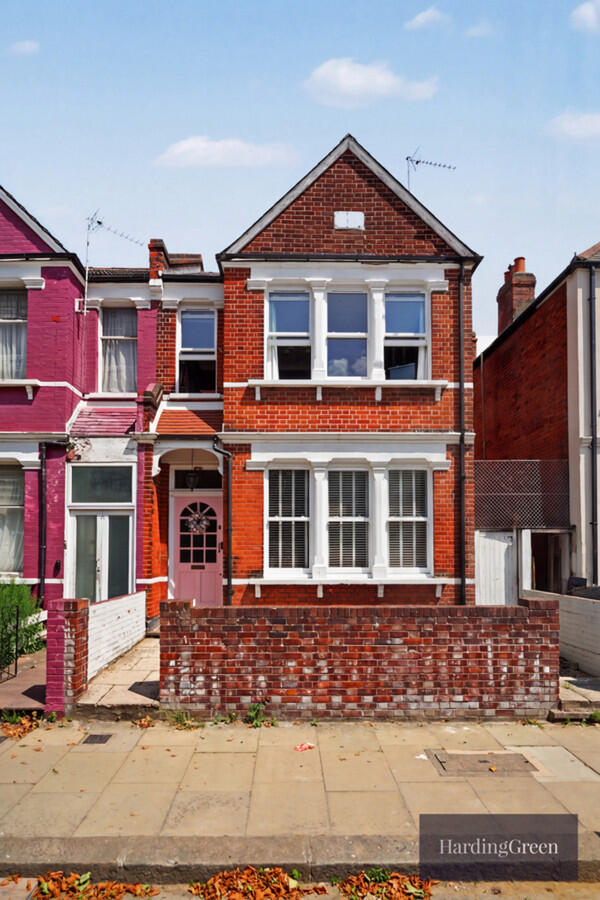 House in London - View 5