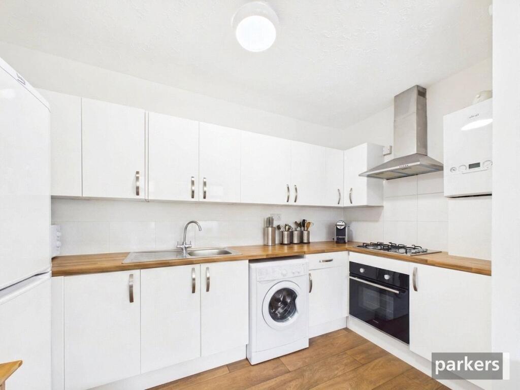 Apartment in Reading - View 2