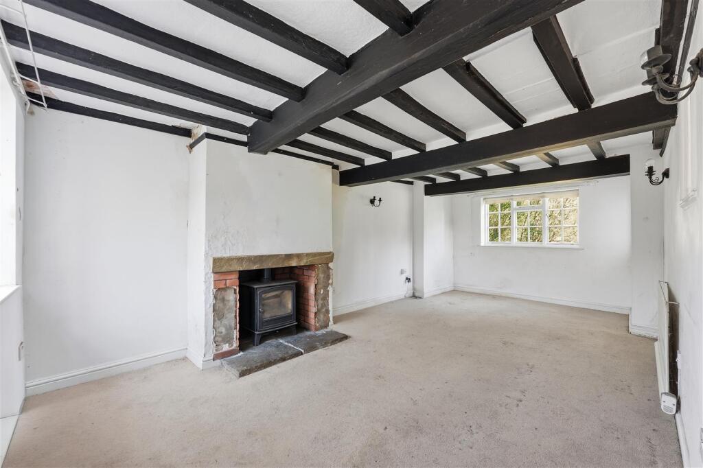 House in Newark and Sherwood, Oxton - More