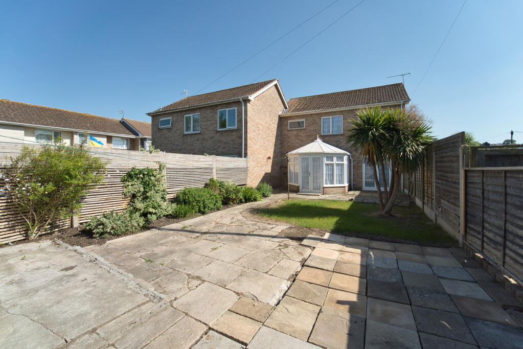 Brompton Road, Oldmixon, BS24 photo 2