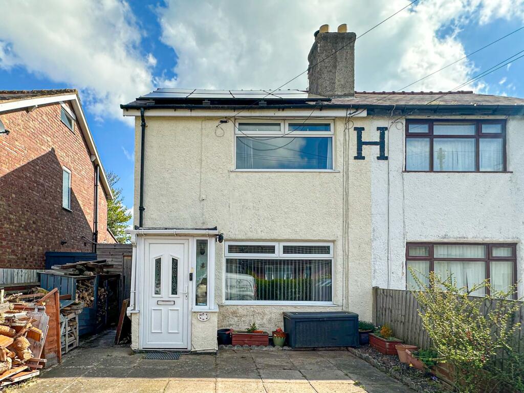 Main image of property: Heather Road, Heswall, CH60