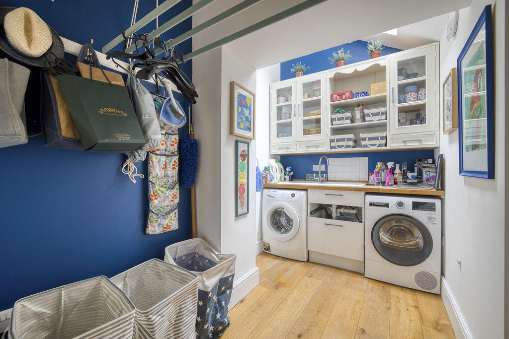 Additional image 17 of Substantial Victorian House in elevated location in Glastonbury