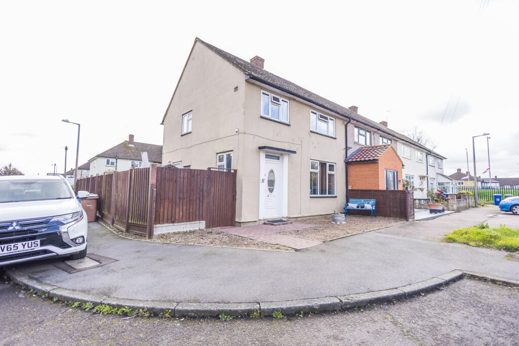 Main image of property: Carnach Green, South Ockendon, RM15 5PX