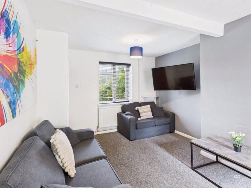 House in Brighton - View 2