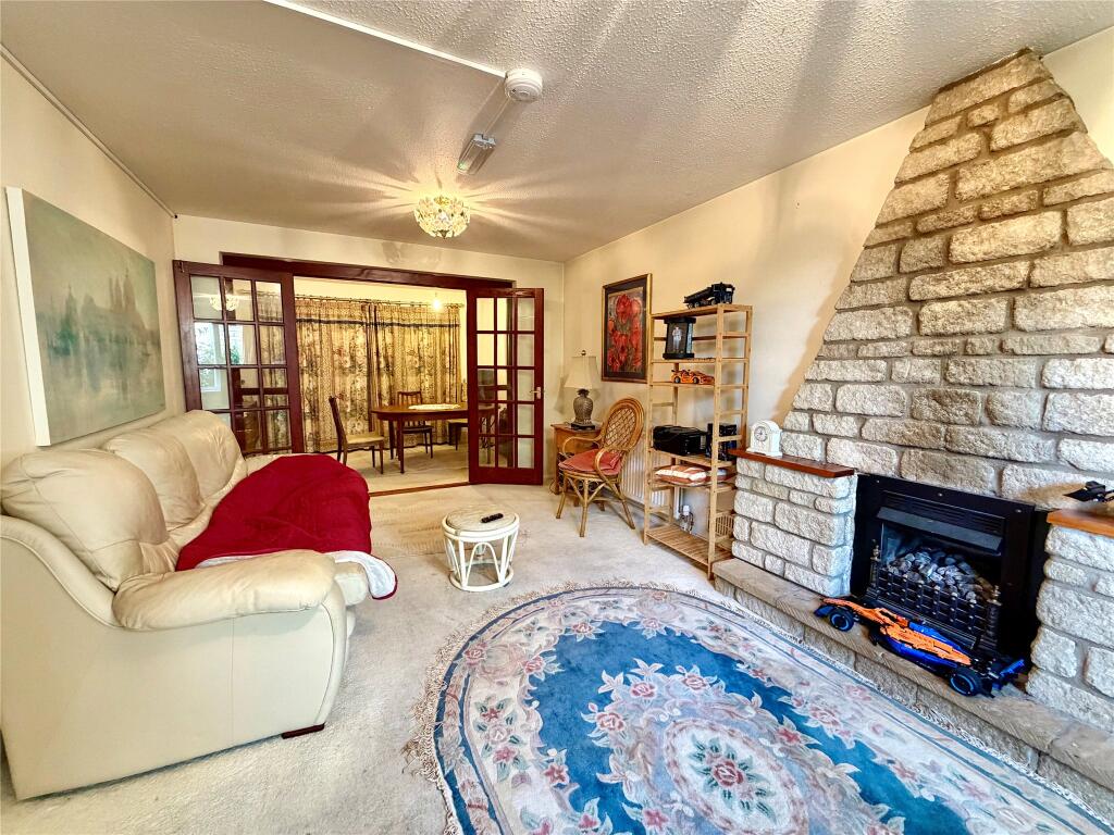 Vanner Road, Witney, Oxfordshire, OX28 - View 5