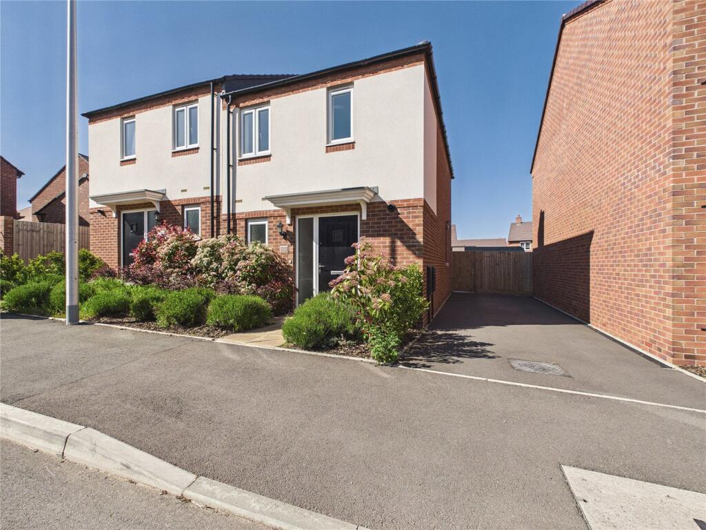 Main image of property: Cider Mill Close, Rushwick, Worcester, Worcestershire, WR2
