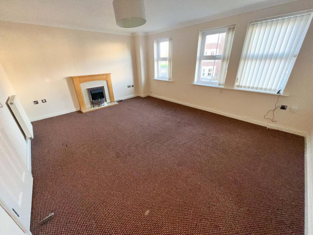 9, Kirkwood Drive, Nevilles Cross, Durham photo 3