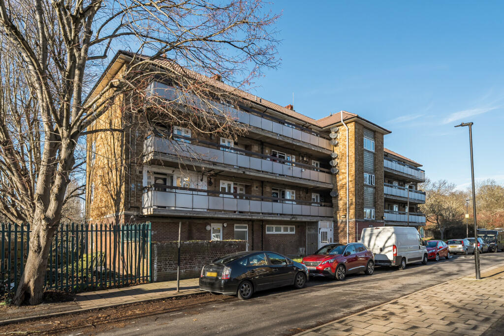 Main image of property: Middle Park Avenue, Eltham