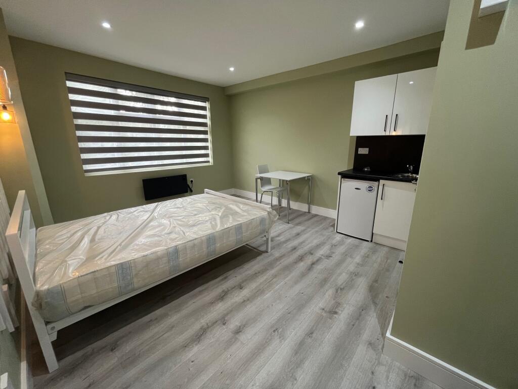 Main image of property: Brentmead Place, Golders Green, Barnet, London