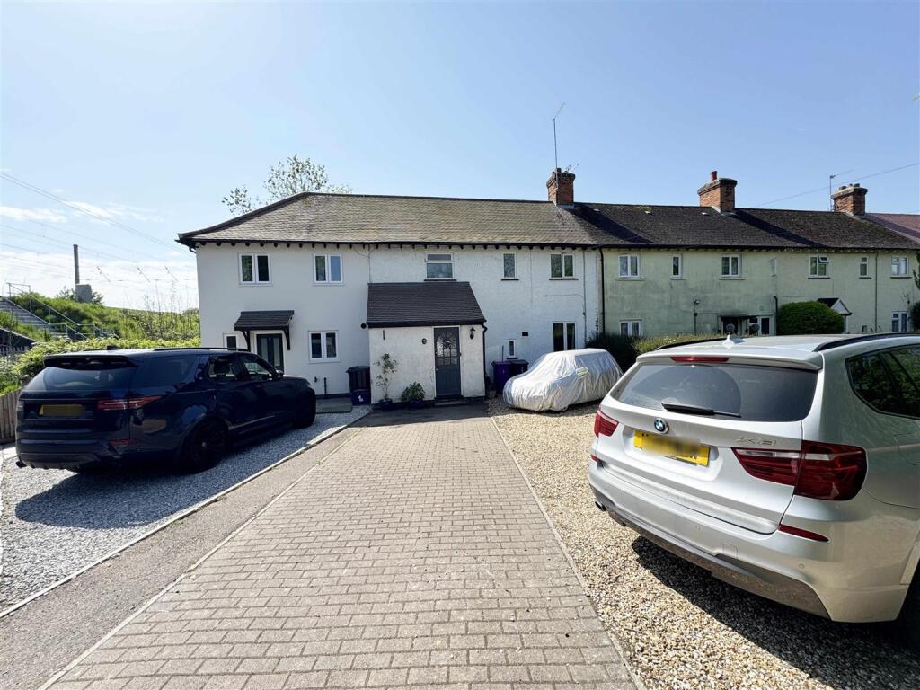 Main image of property: Gun Road Gardens, Knebworth