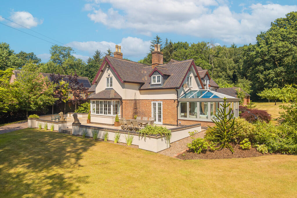 Main image of property: Cottage Farm, Netherseal, Swadlincote