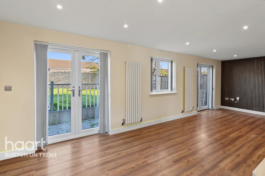 House in Derby - View 5