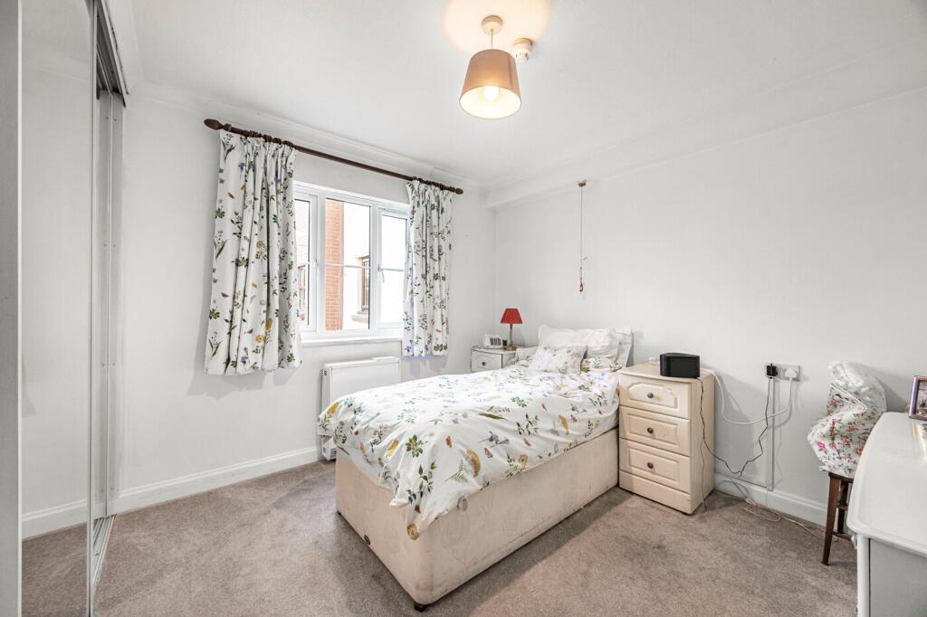 Apartment in Oxford - View 4