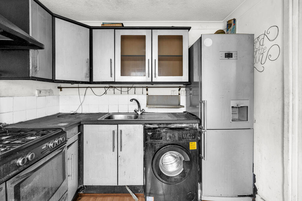 28, Milborne Street, E9 photo 4