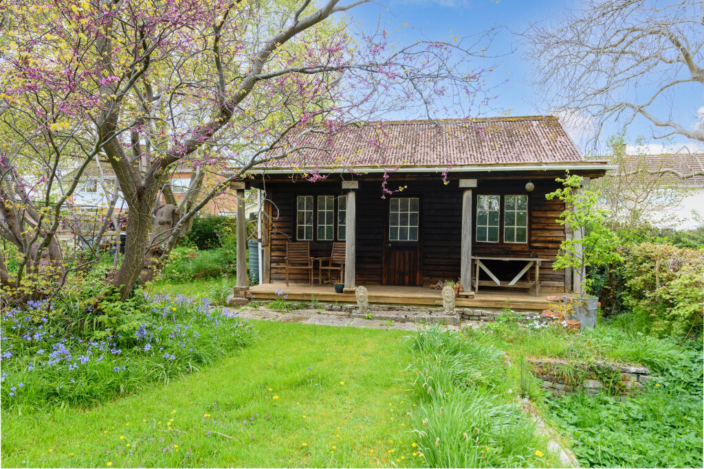 Additional image 18 of Burleigh Lane, Street