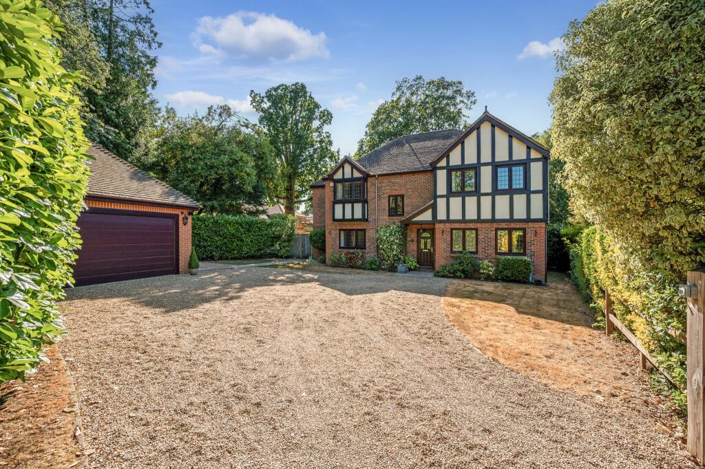 Main image of property: QUEENS ROAD, WATERLOOVILLE