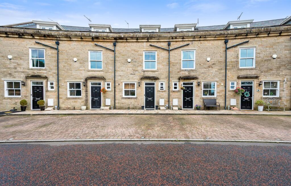 Main image of property: Stunning 3-Floor Townhouse with Master Suite, Balcony, and Modern Upgrades in Prime Rawtenstall Location