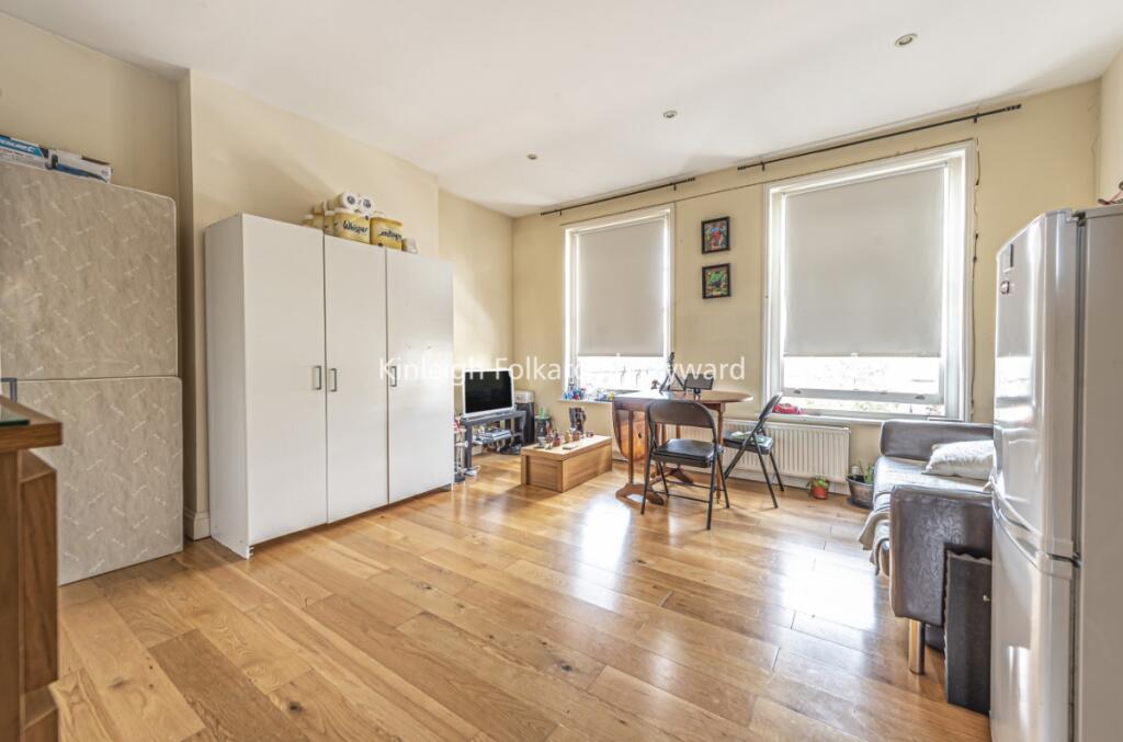 Main image of property: Bromley Road, London, SE6