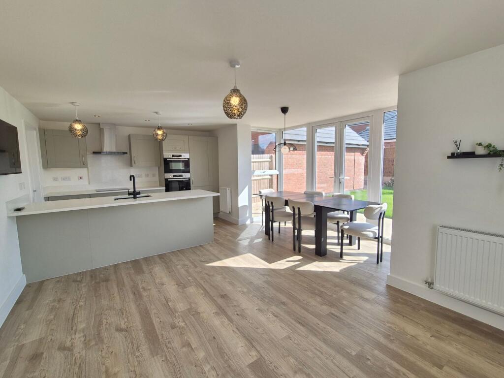 House in Leicester - View 2