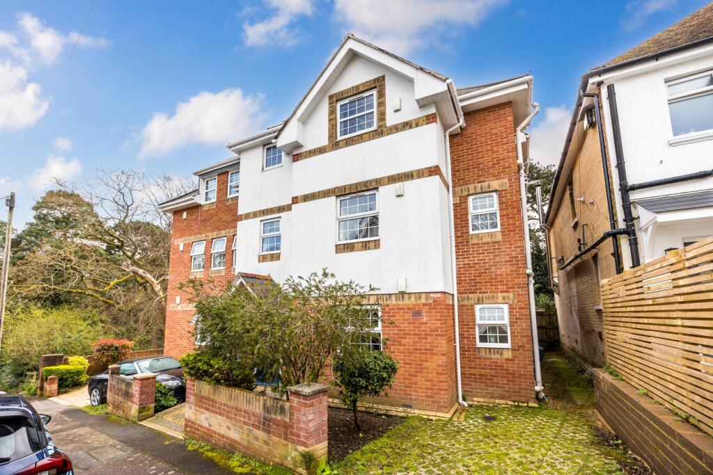 Main image of property: Chine Edge, Alumdale Road, Bournemouth