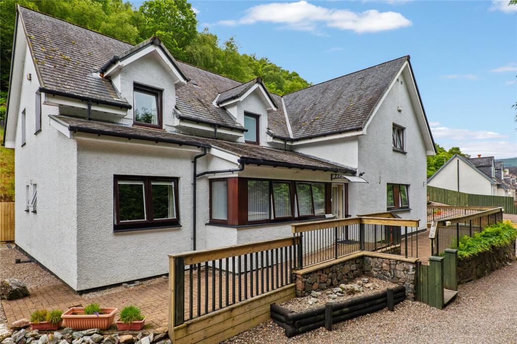 House in Fort William, Claggan - More