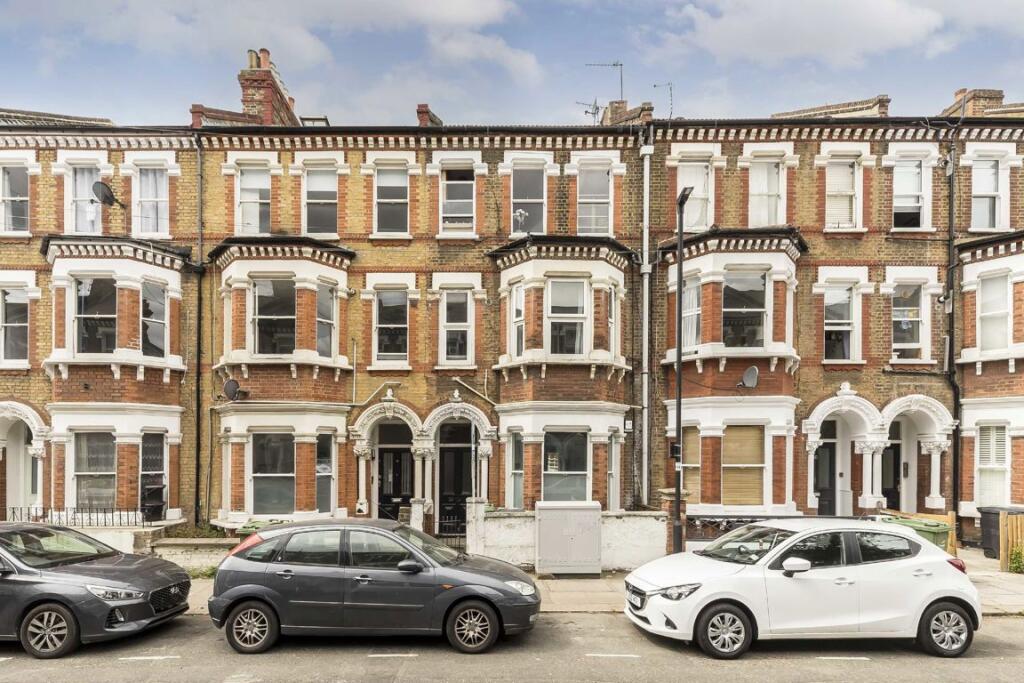 Main image of property: Tremadoc Road, Clapham