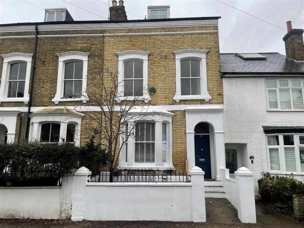 Main image of property: Villiers Street, Hertford