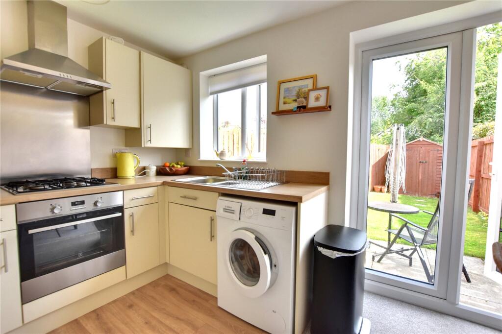 28, Javelin Way, Bedale, North Yorkshire, DL8 photo 3