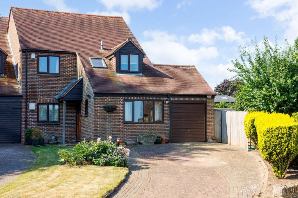Main image of property: Cordrey Green, Iffley Village, Oxford