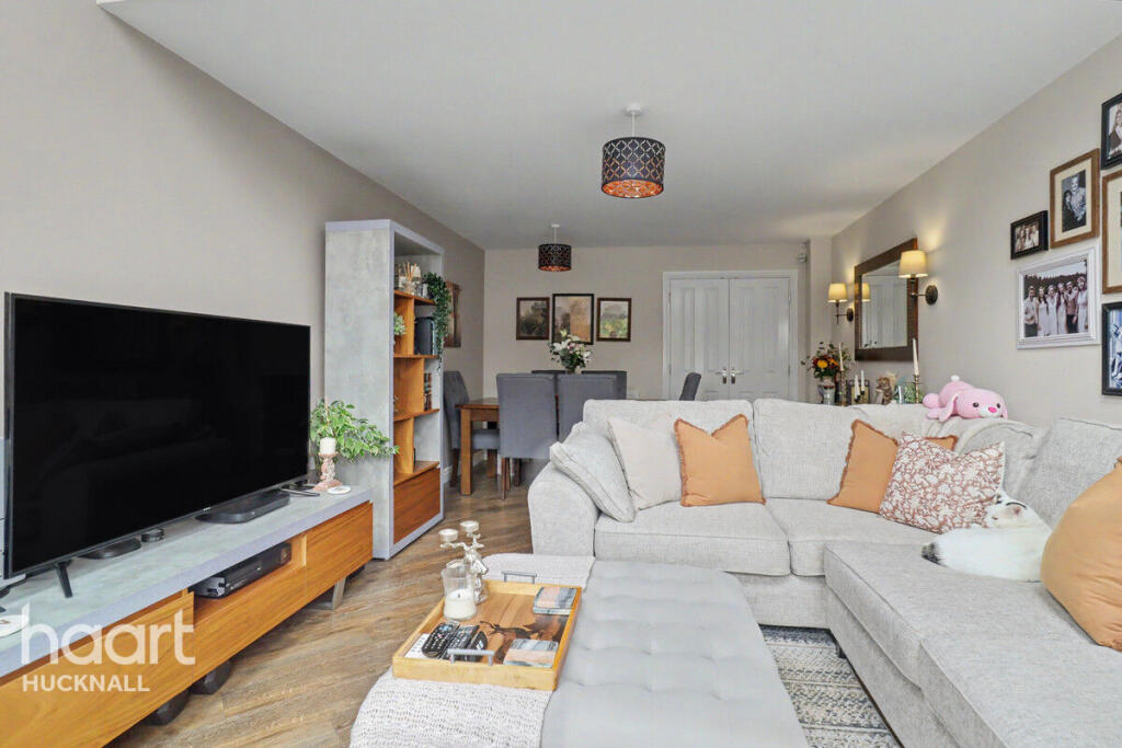 House in Ashfield, Westville, Hucknall - More