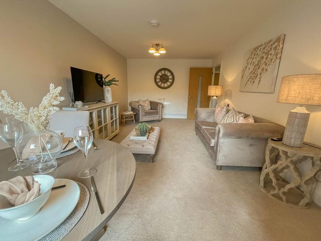Apartment in Coventry - View 4