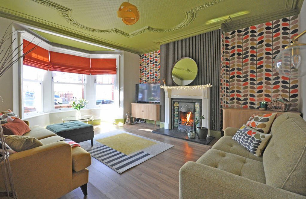 House in Newport, St. Woolos, Stow Hill - View 2