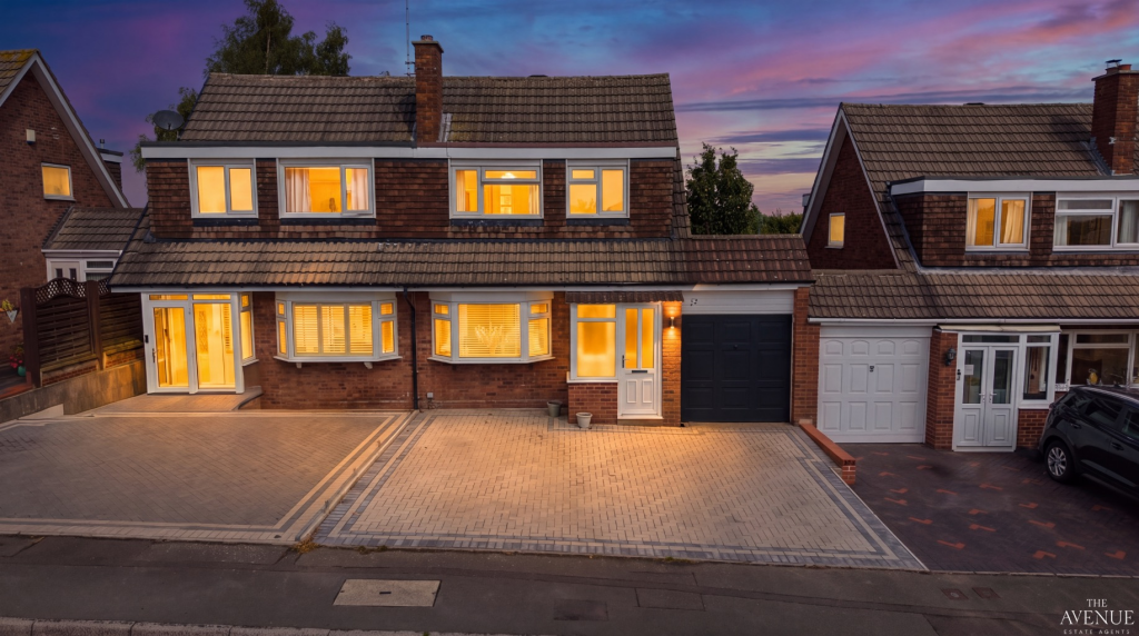 Main image of property: Sutton Coldfield, West Midlands, B74