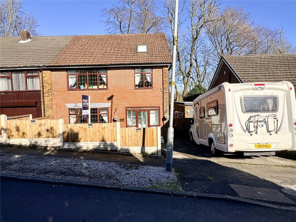 Main image of property: Thorncliffe Park, Royton, Oldham, Greater Manchester, OL2