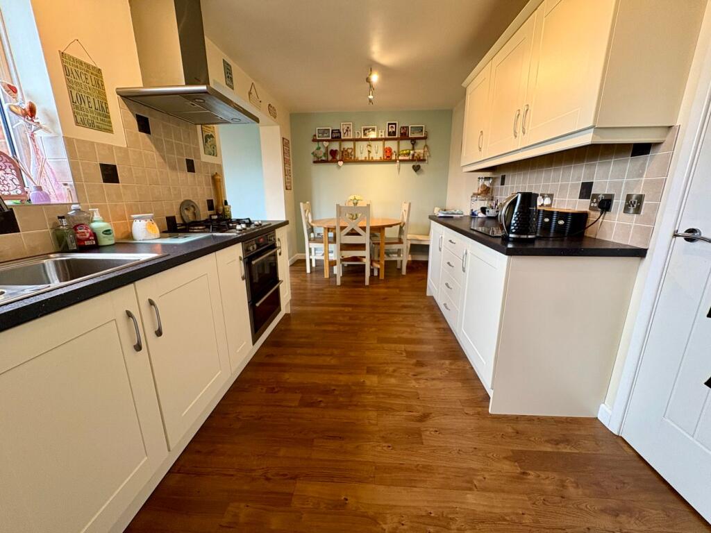  Geveze Way, Broughton Astley, LEICESTER, LE9 photo 4