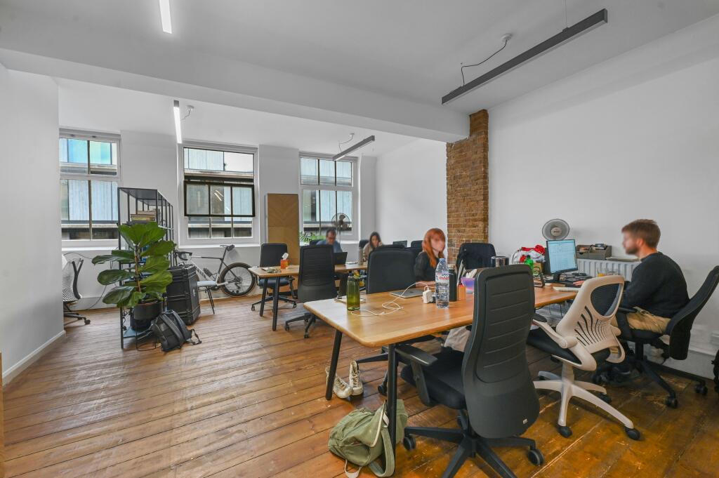 OLBC71LeonardStreet2.JPG