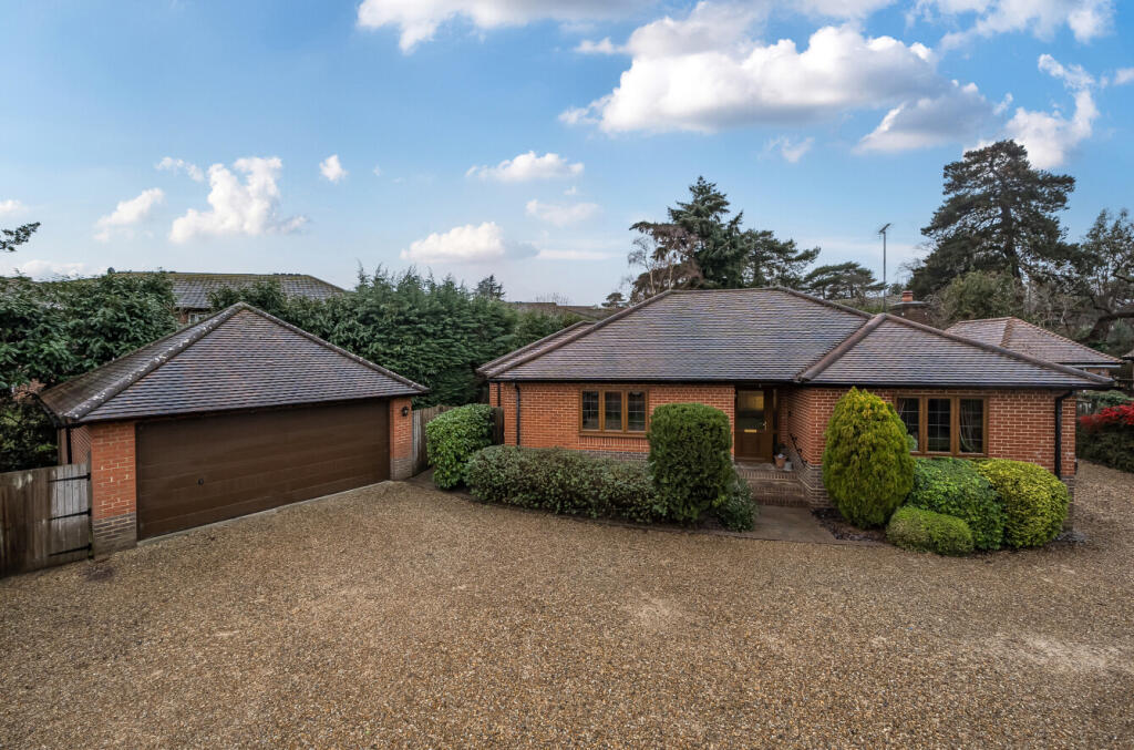Main image of property: Rectory Road, Wokingham, Berkshire, RG40